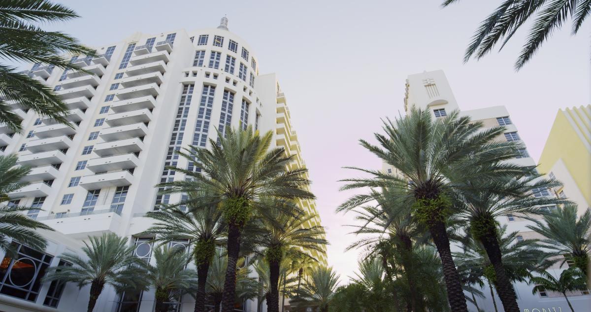 Lowes Miami Beach Hotel Exterior